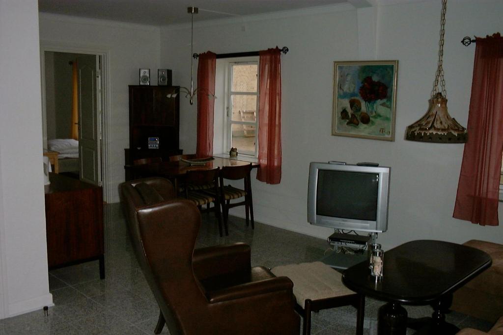 Hojgard Apartments Nykobing Falster Room photo
